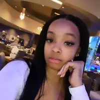 Pretty Skye (skye5280)