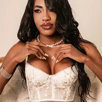Tahlia M (tahliamoreau)