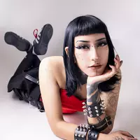 KatVonDe