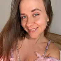 kirasweetpeach