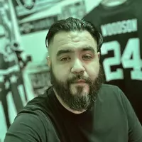 robv24
