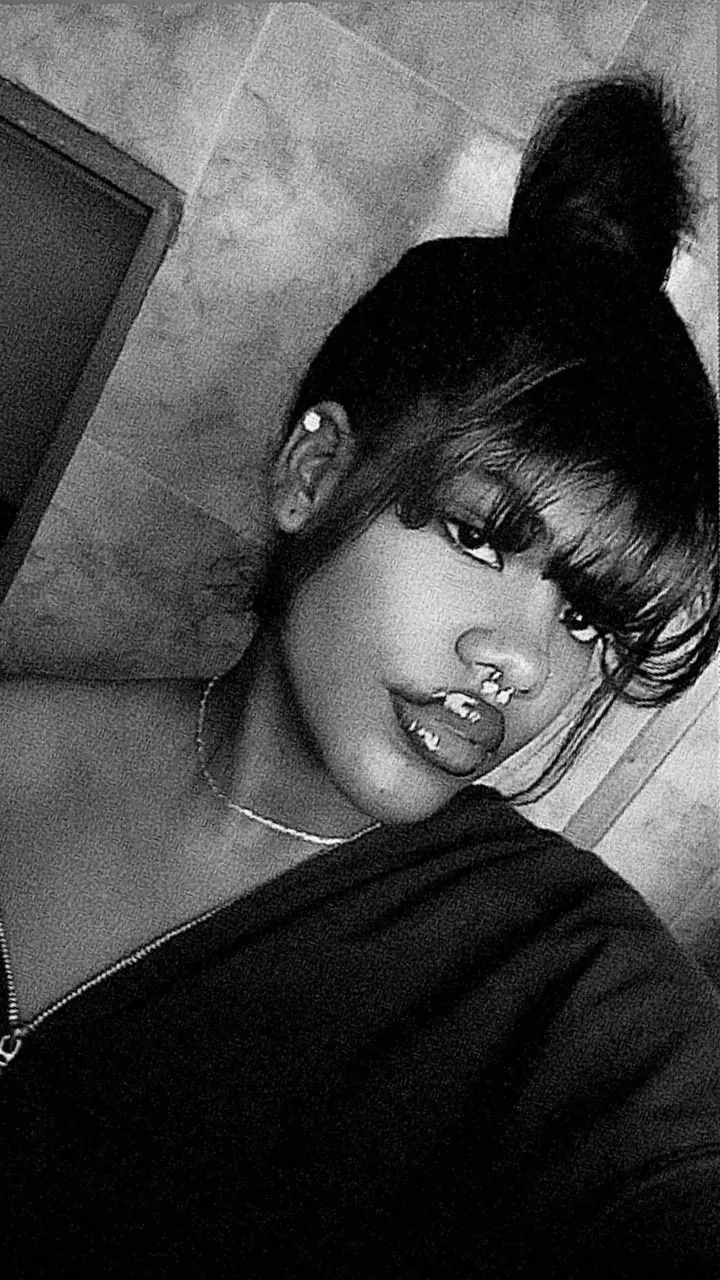 little-ebony-018 profile