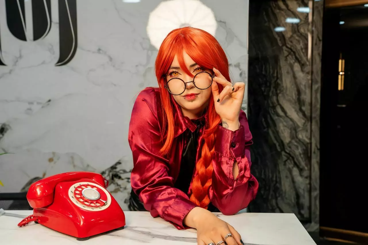 danna-scarlet profile