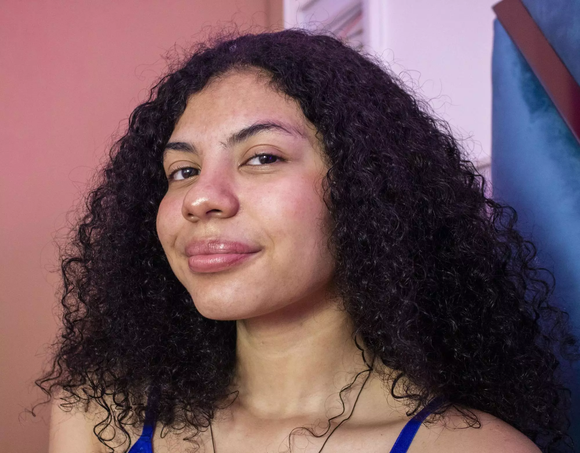 lucy-violett profile