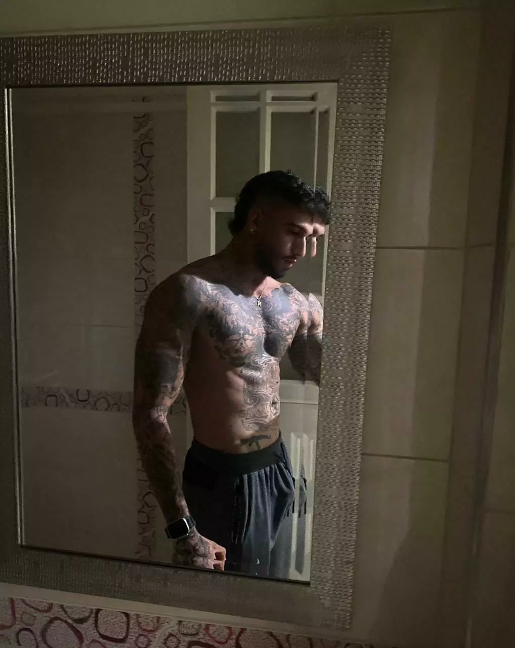 scratched-diamond profile