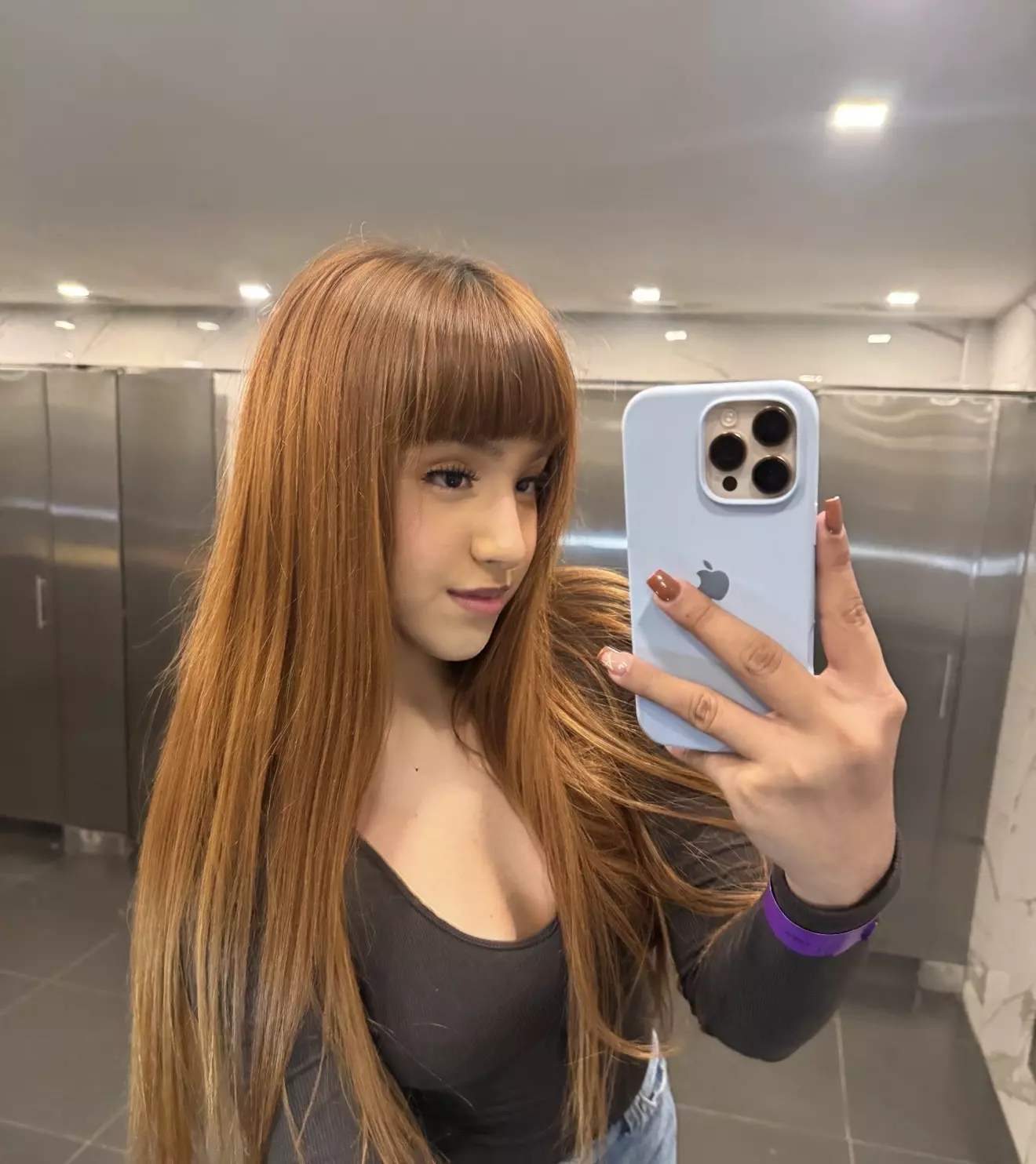 camilaxhot22 profile