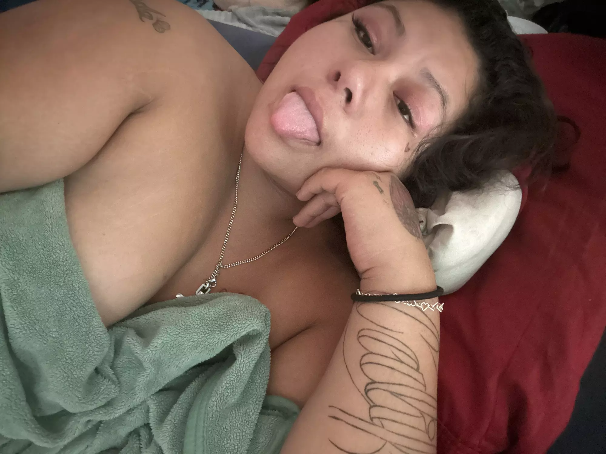 latinabaddie69 profile