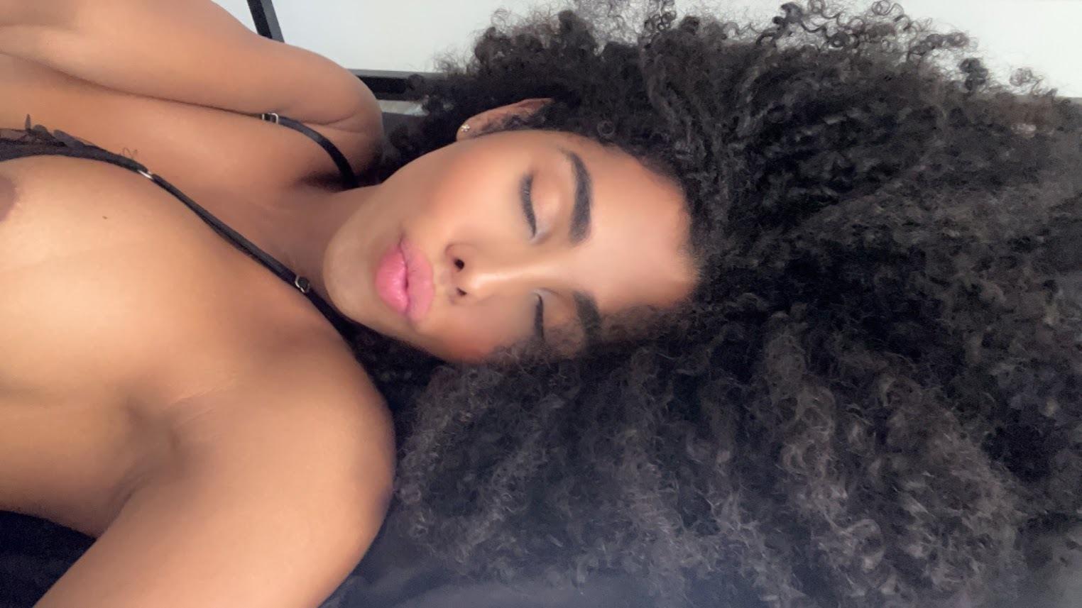 Chloé Chantelle iconic portrait