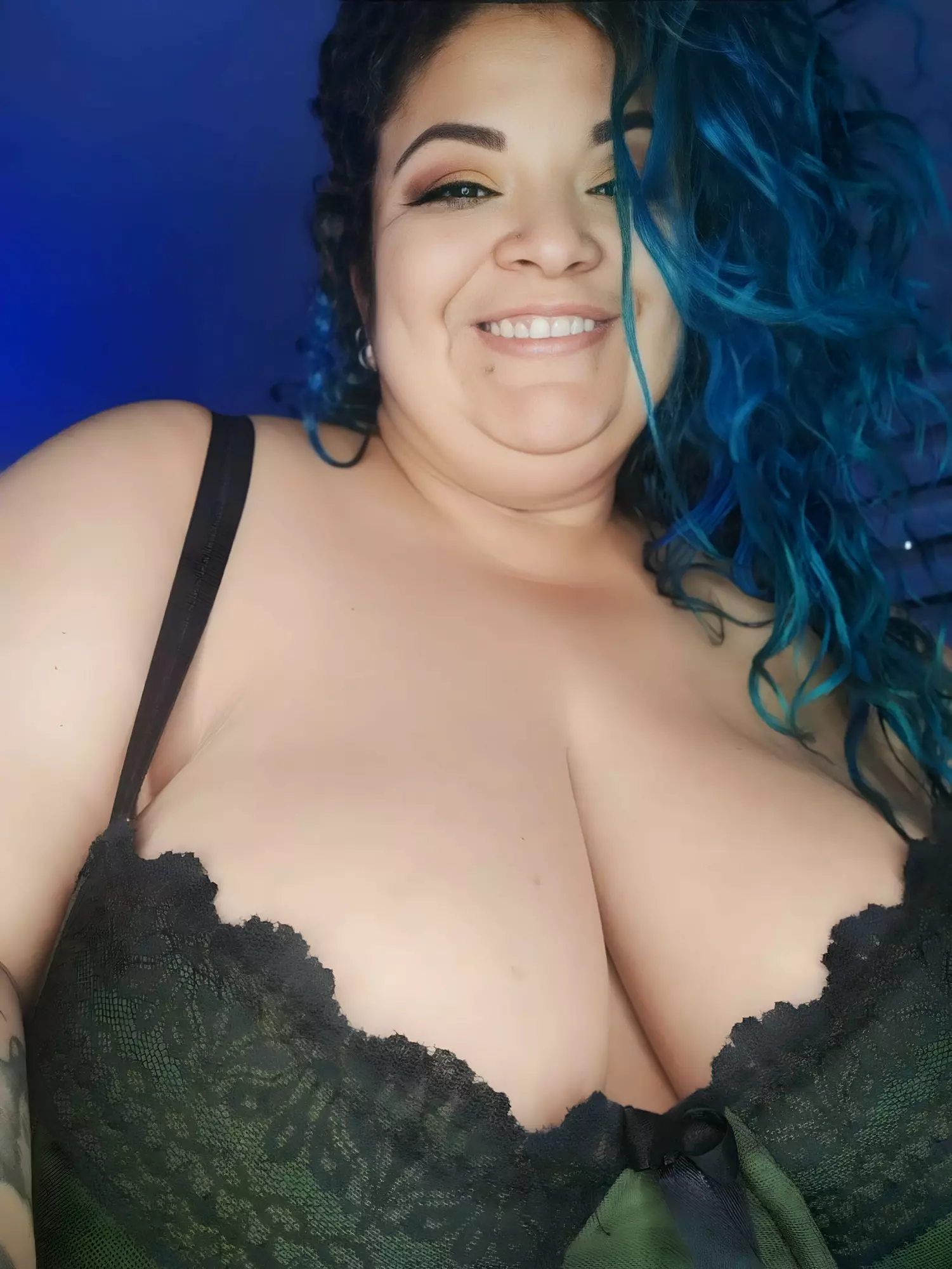 anamariarios profile