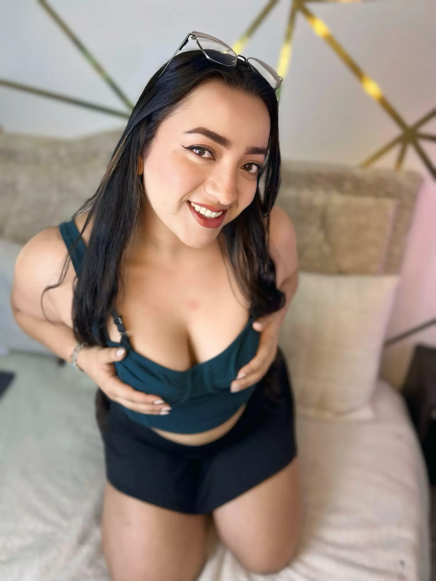 cristina-queen profile