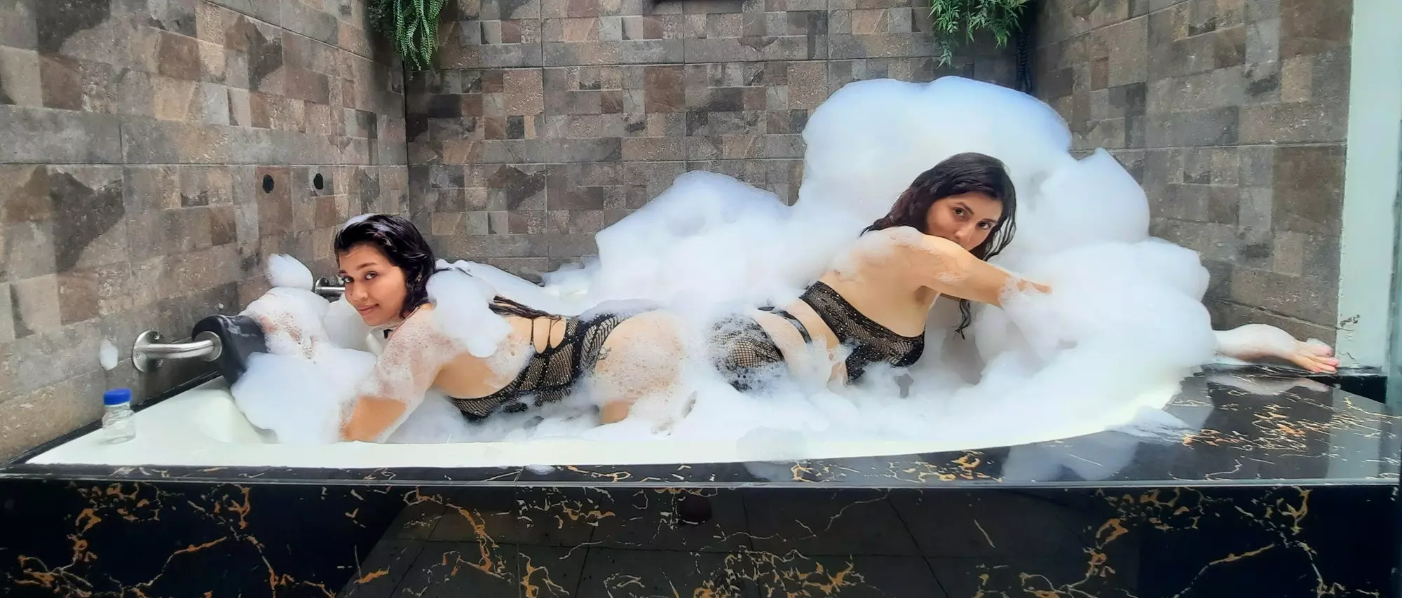 lunaandbellaa profile