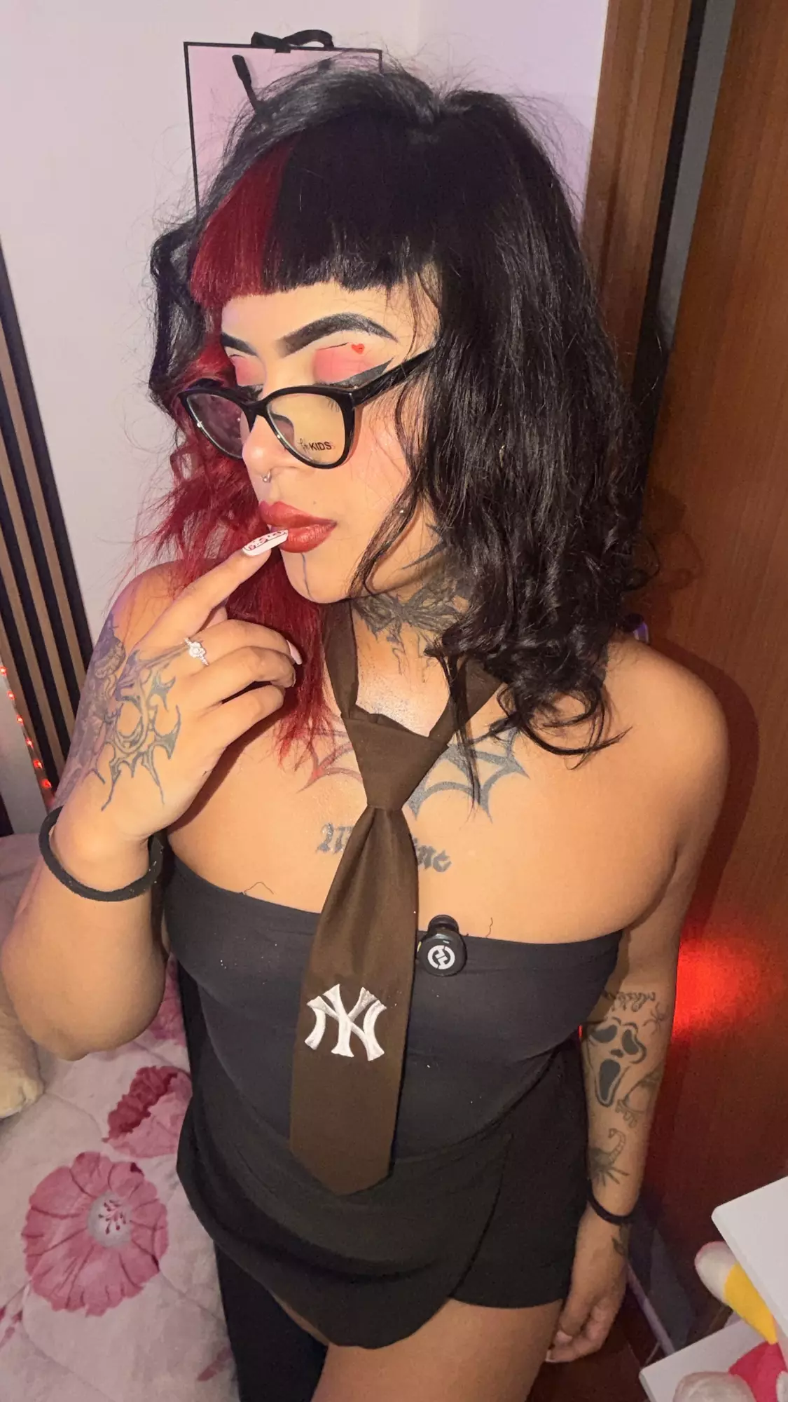nikisexy profile