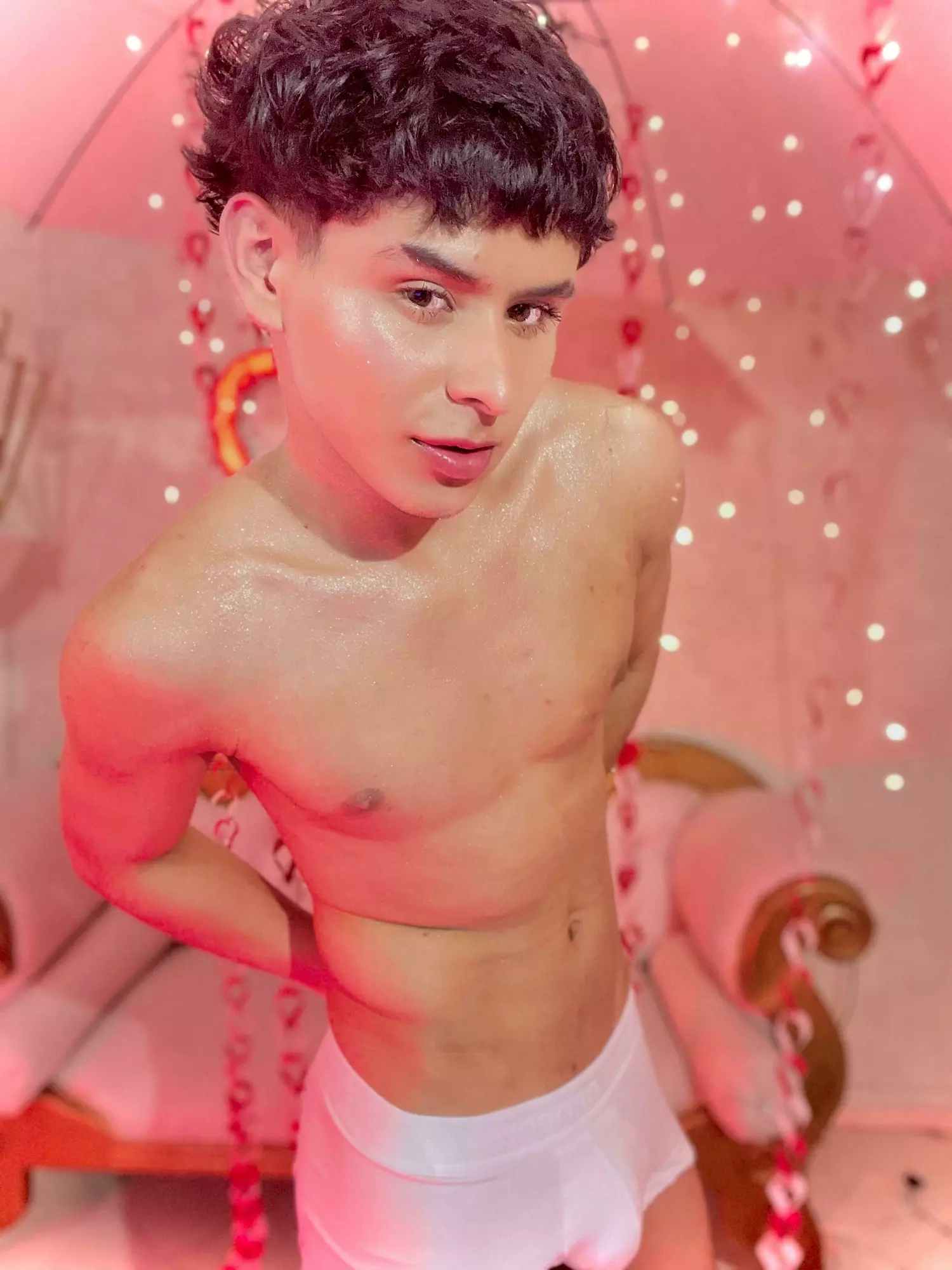 latino-femboy-hung profile
