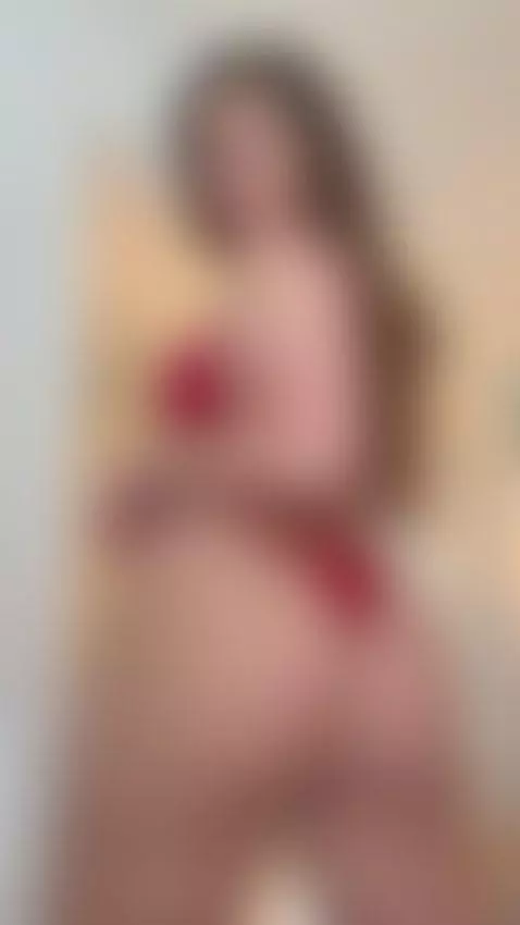 more at dailybush.com 😏 by danidaniels