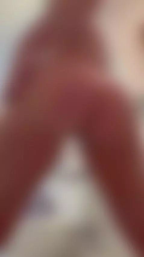 more at dailybush.com 💦💦💦💦🥵 by danidaniels