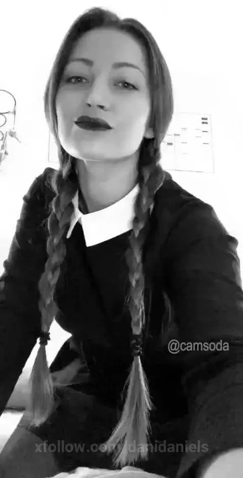 who doesnt love Wednesday!?!?!? by danidaniels