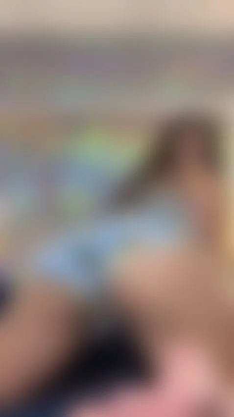 Happy Monday! by danidaniels