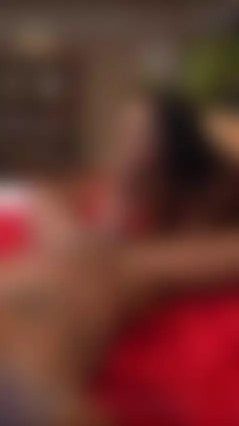 ebony MILF takes her first BBC and LOVES it by camsoda