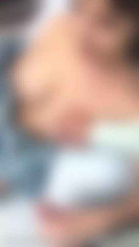 when your girls at the hospital with a broken leg and she's ... by camsoda