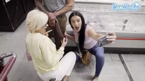 Amateur Teen Blowjob BBC Sucks Big Black Cock And Gets Fucke... by camsoda