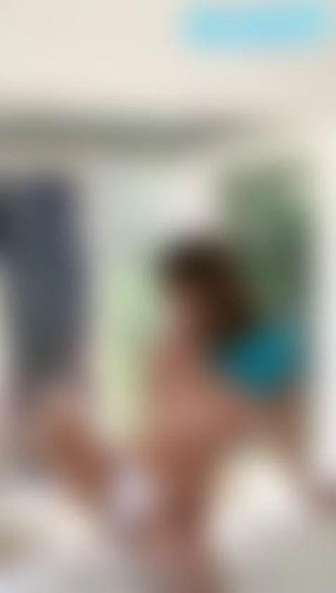 Gabbie's just warming up.... by camsoda