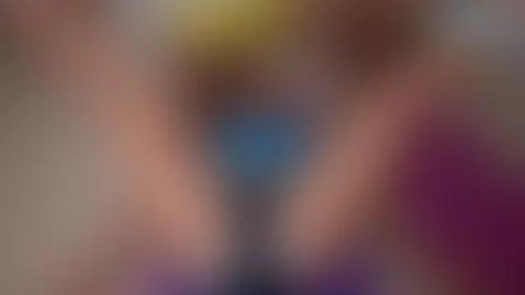 watch out!!!!  its right next to my eye!?!?! by camsoda