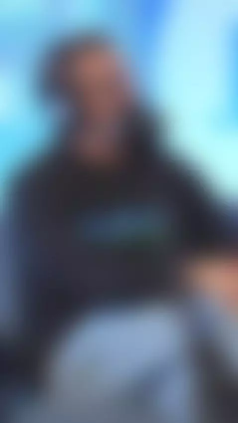 Such a petite slut making crazy riding the machine 😈💦
Watch ... by juanbustos