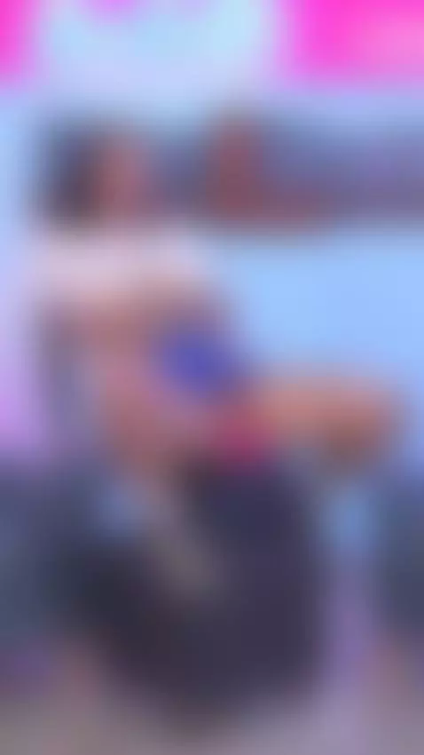 Riding the sybian machine like a slut 🥵💦
#juanbustospodcast by juanbustos