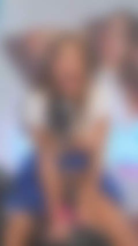 Listen the HOTTEST moaning duo 😏🥵 They really enjoy the vibr... by juanbustos