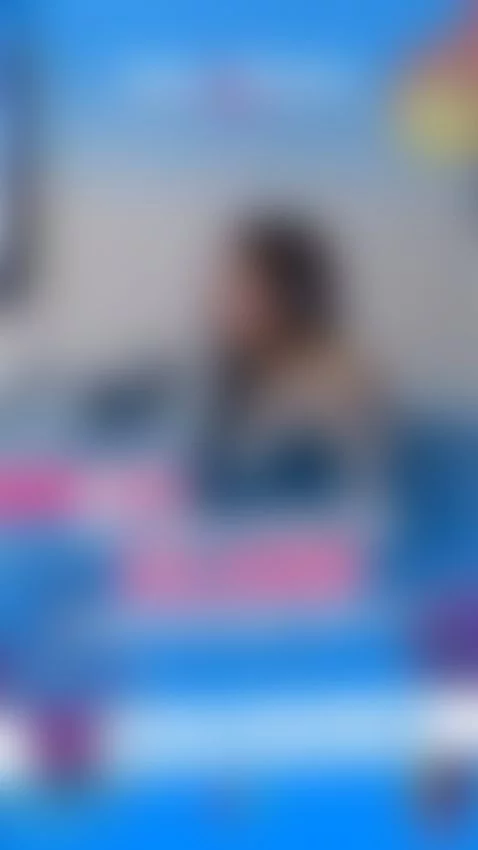 She reaches the glans and sucks on it 😈 by juanbustos