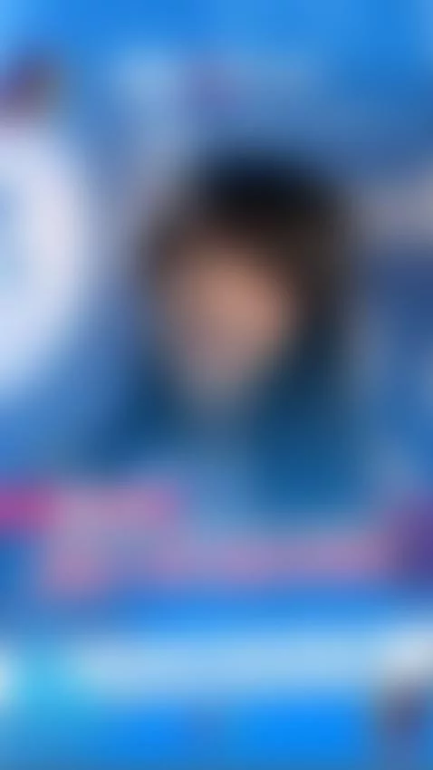 With her it’s daily sex or  sexting  🍆🔥 by juanbustos