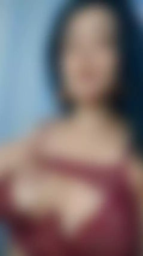 Let's chat .... by lauratoro