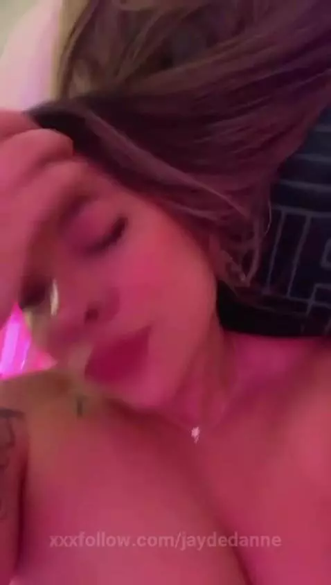 Come on and my room for u enjoy with my boobs for u! by jaydedanne