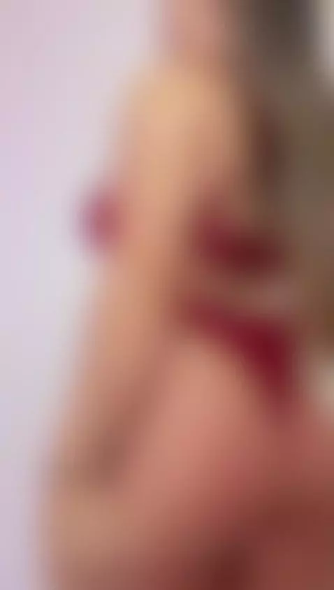 A sexy big ass colombiana onpine now! by jaydedanne