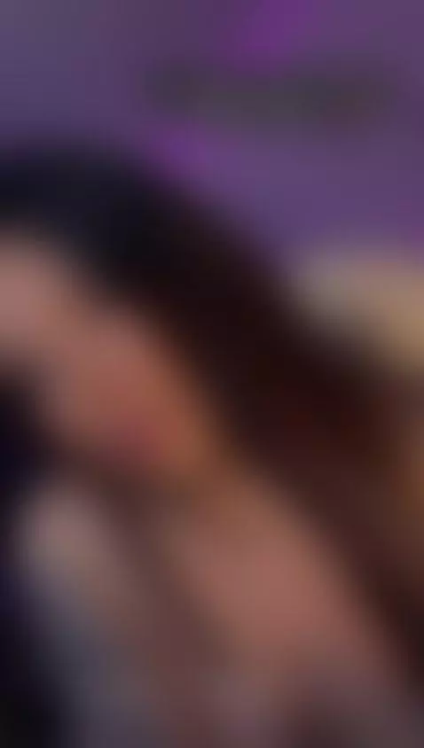 when your body can't talk, your look says it all 😳 very horn... by jaydedanne