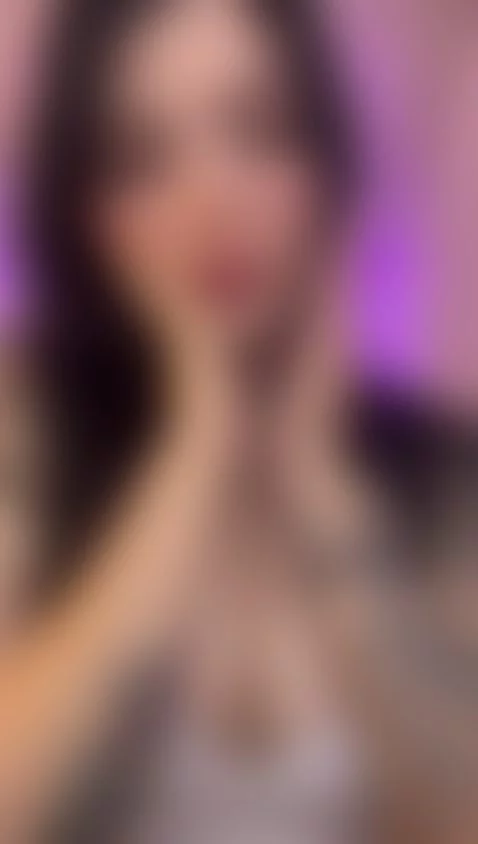 Get horny in my room♥ by taylor-monsen