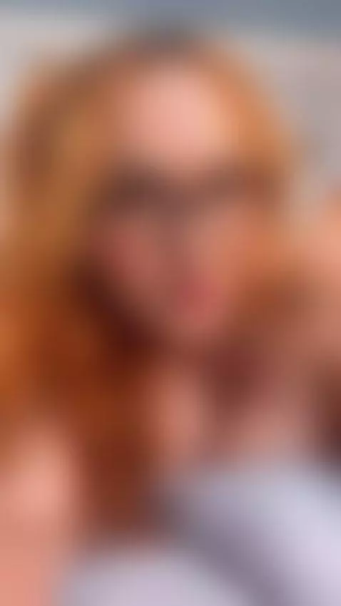 teasing u a bit by atinxnaugthy