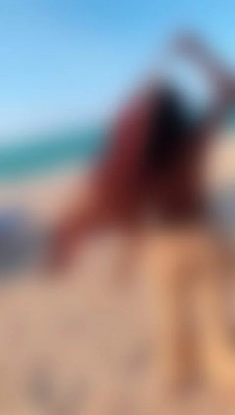 Short in the beach by laurenlondonx