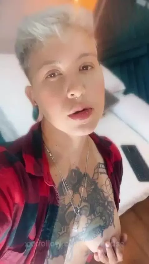 Waiting for u , online now by amyhouse