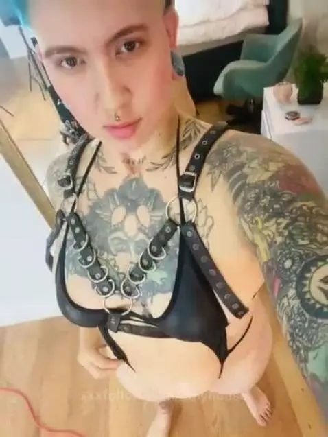 Come on here  master  lets do a  best  monday by amyhouse