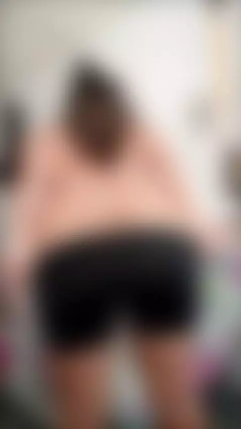 I’ve outgrown shame. Now I grow in pleasure. 🌹 by skinnyfetishx