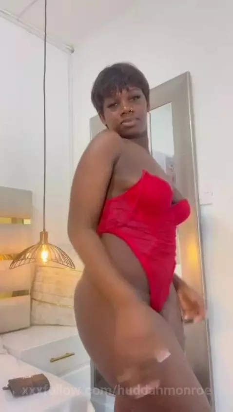 Video by huddahmonroe