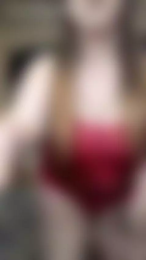 red dress by yourravegirl