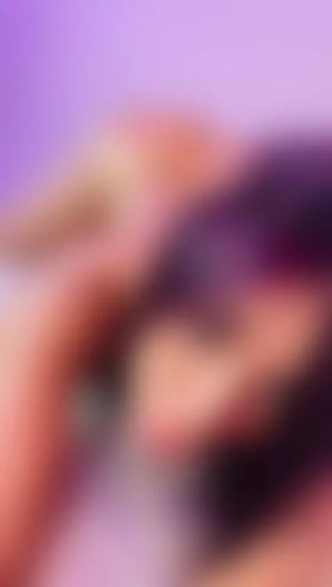 Can I twerk this wild ass on ur face? 🍑🍑 by clairemiller