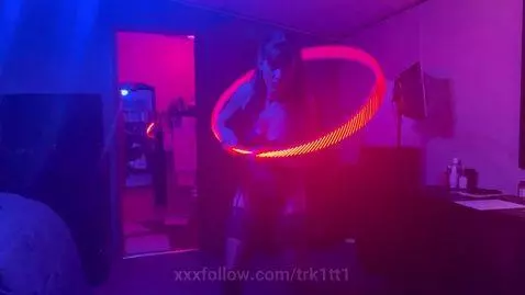 Playing with my new hula hoop by trk1tt1