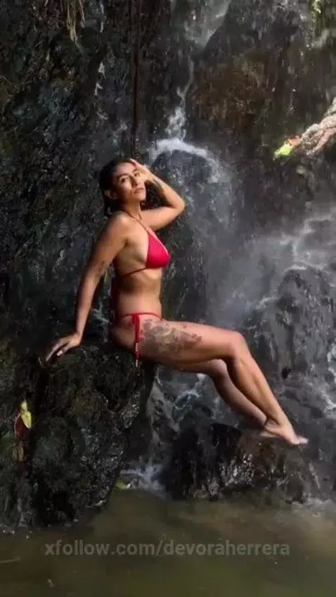 Beauty by devoraherrera