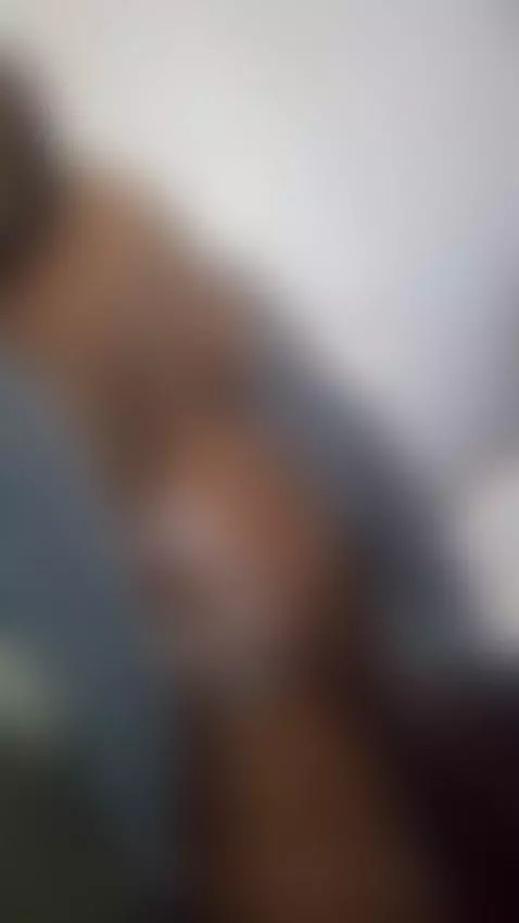 bring it over to my bed 😘 by calloncum