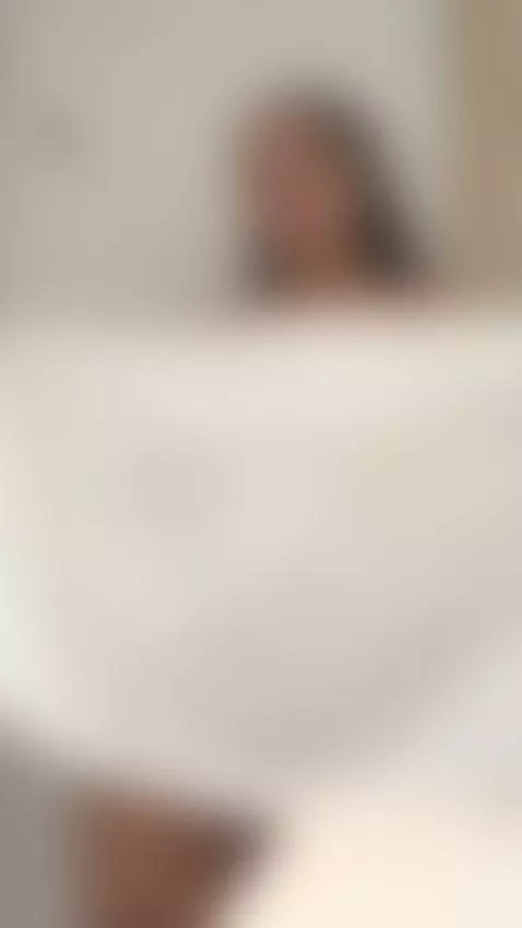 dance with me in the bathroom?  enjoy both by hannamiills