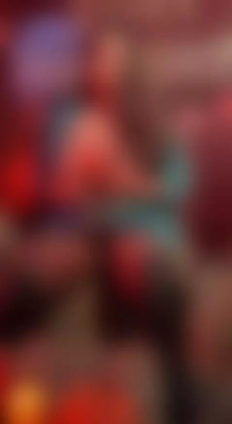 Can you feel the heat from here? 🔥💋 by hannamiills