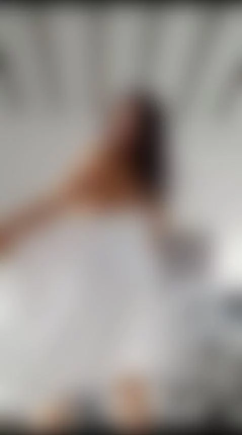 Nothing like a wet shower by hannamiills